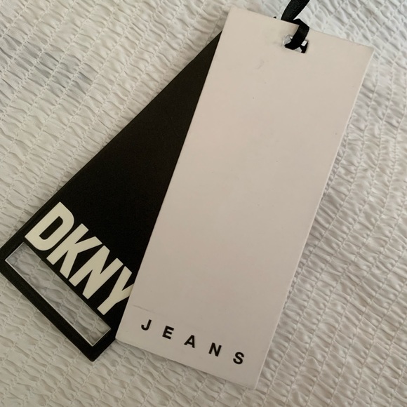 NWT DKNY White Smocked Puff Peasant Sleeve Top Cotton Large - Picture 10 of 11